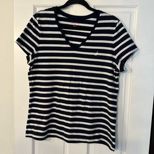 Nautica women’s t-shirt size XL Navy/White stripes
